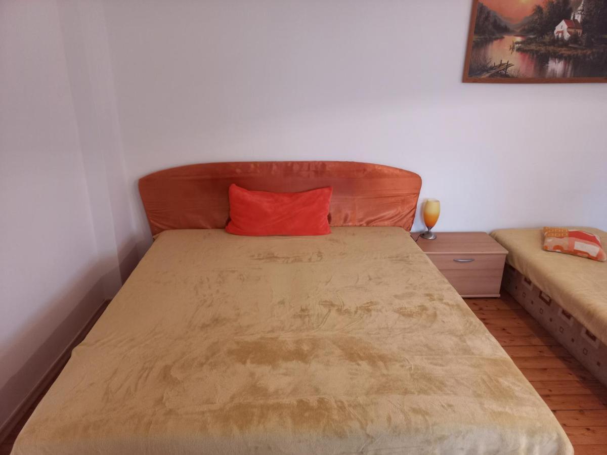 Penzionek U Františka Marenice Esterno foto