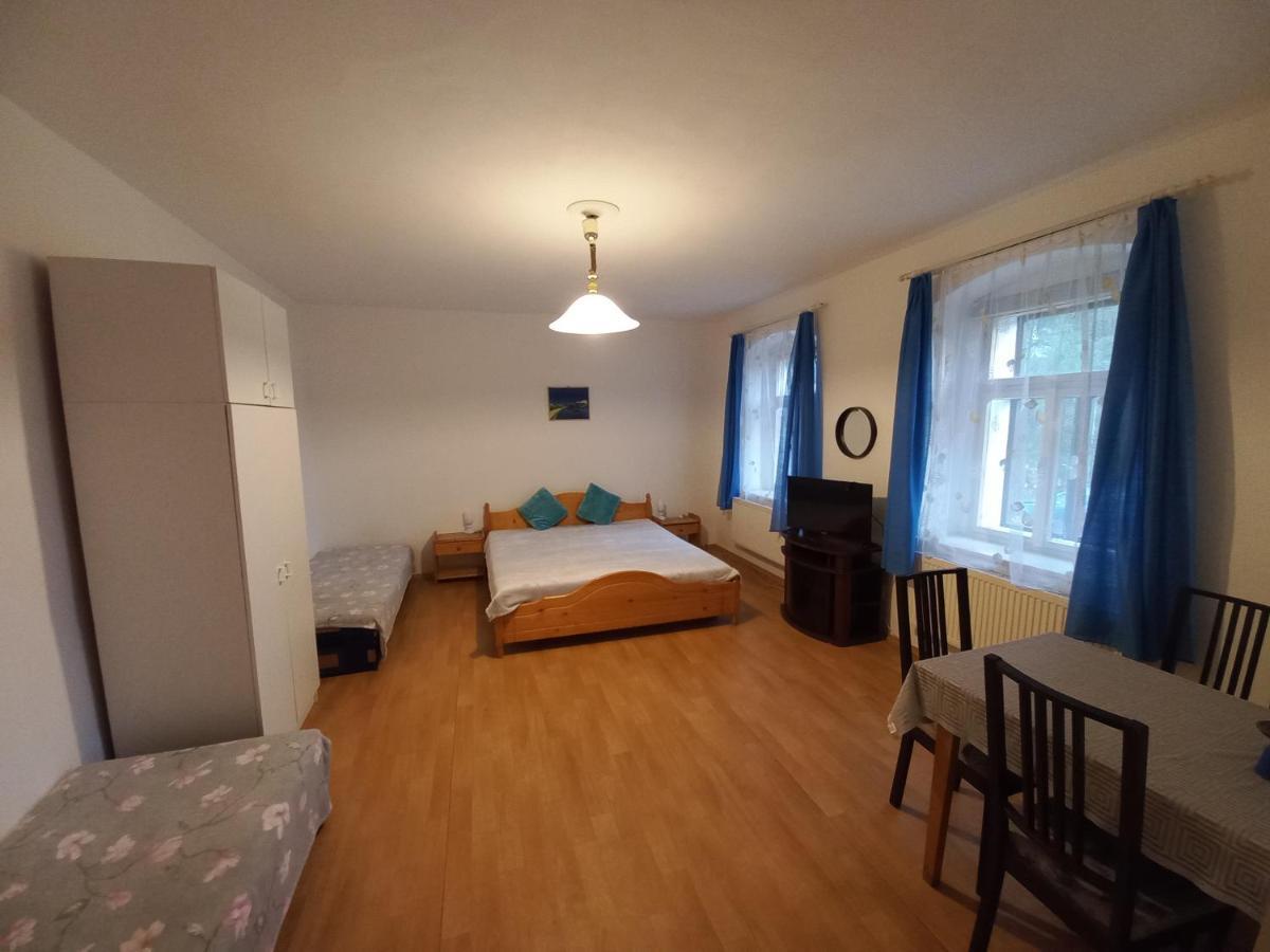 Penzionek U Františka Marenice Esterno foto