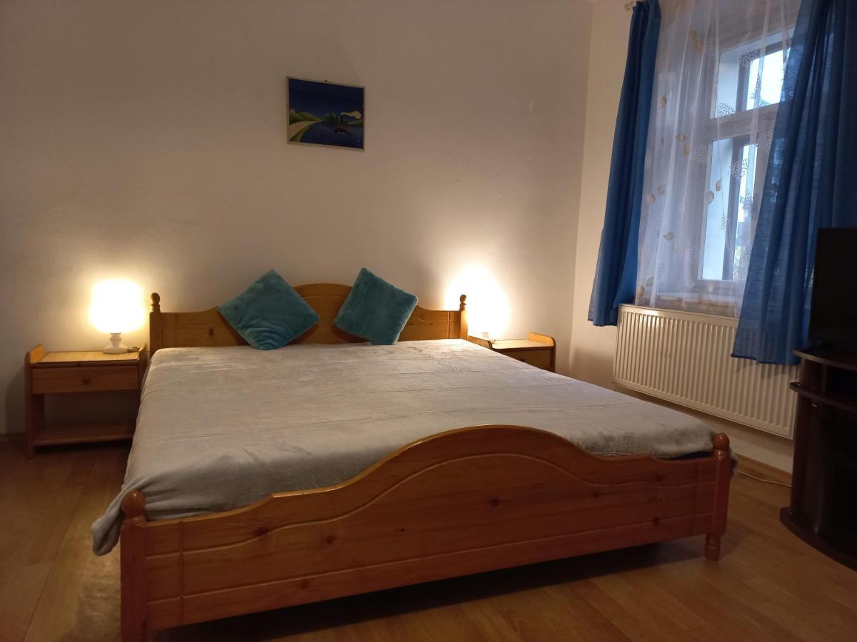 Penzionek U Františka Marenice Esterno foto